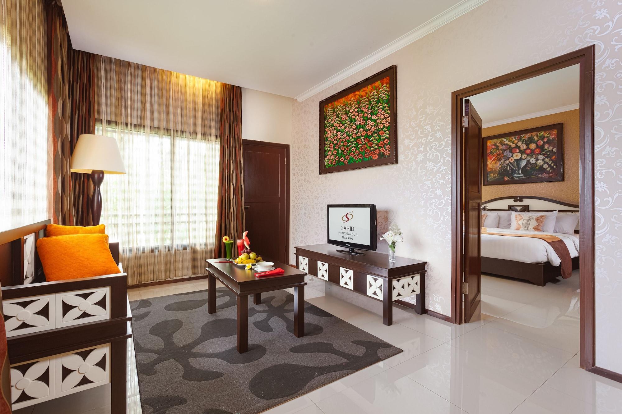 Hotel Montana Dua Malang Esterno foto