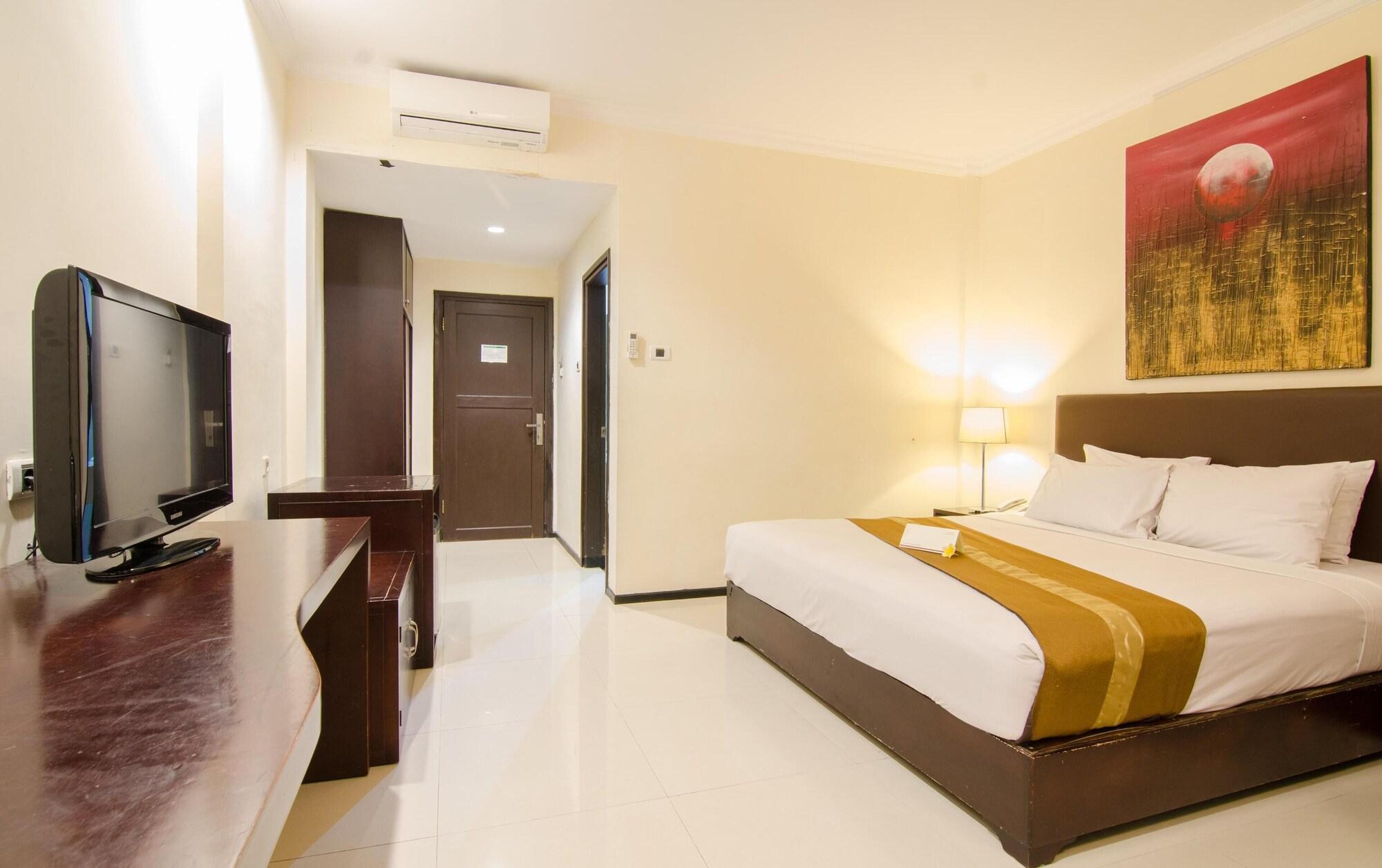 Hotel Montana Dua Malang Esterno foto