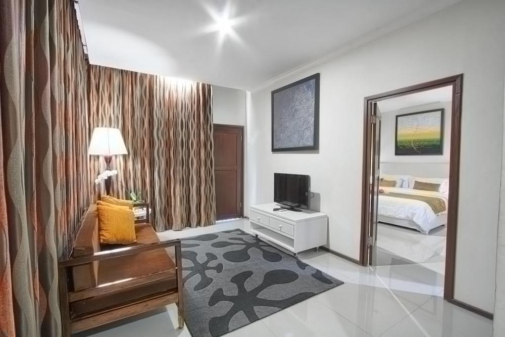 Hotel Montana Dua Malang Esterno foto