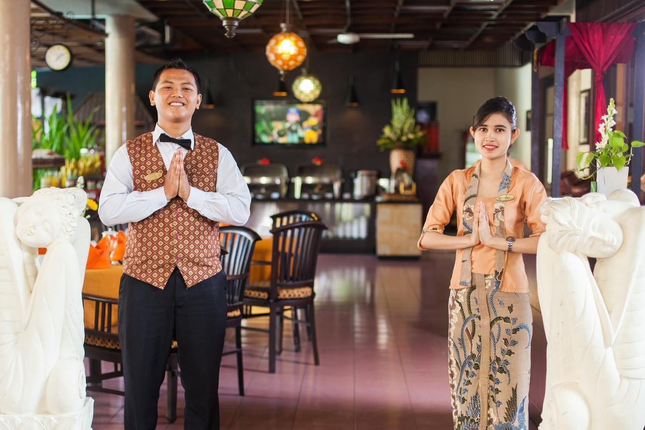 Hotel Montana Dua Malang Esterno foto